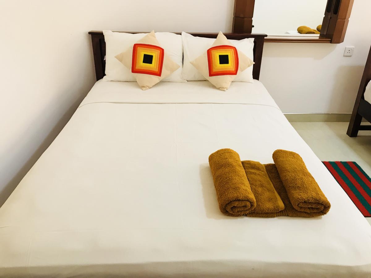 Lake City Resort Anuradhapura Exterior photo