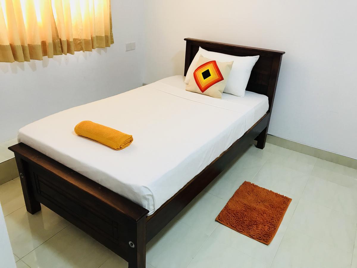 Lake City Resort Anuradhapura Exterior photo